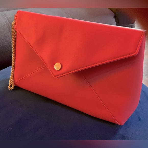 ipsy Handbags - Ipsy pink clutch NWOT
